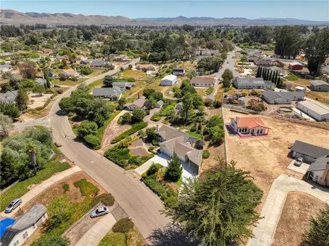 View/Area - 435 Eucalyptus Rd, Nipomo, CA 93444 photo 4 of 9