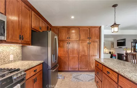 Kitchen - 435 Eucalyptus Rd, Nipomo, CA 93444 photo 4 of 5