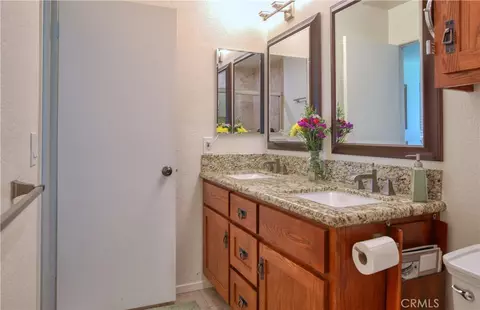 Bath - 435 Eucalyptus Rd, Nipomo, CA 93444 photo 2 of 3