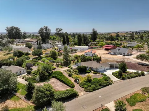 View/Area - 435 Eucalyptus Rd, Nipomo, CA 93444 photo 3 of 9
