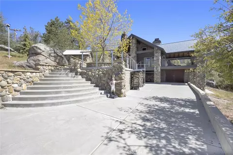Other - 27241 Deertrail Dr, Tehachapi, CA 93561 photo 3 of 8