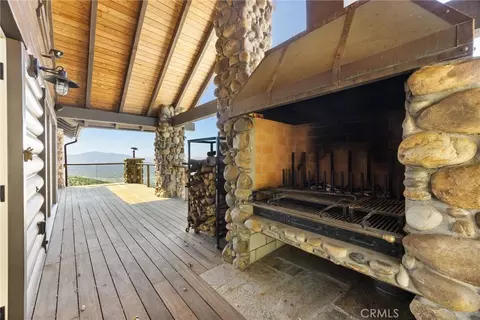 Exterior - 27241 Deertrail Dr, Tehachapi, CA 93561 photo 15 of 22