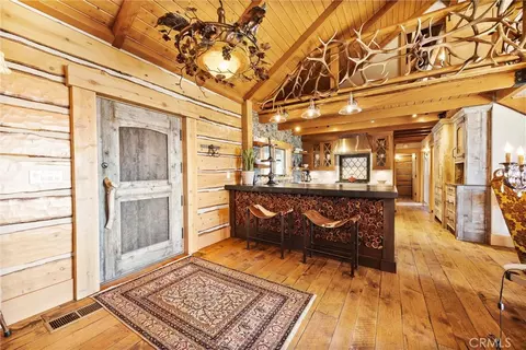 Entry Way - 27241 Deertrail Dr, Tehachapi, CA 93561 photo 2 of 4