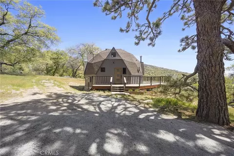 Exterior - 27241 Deertrail Dr, Tehachapi, CA 93561 photo 17 of 20