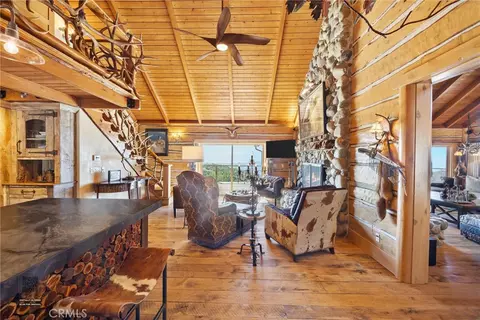 Living - 27241 Deertrail Dr, Tehachapi, CA 93561 photo 1 of 12