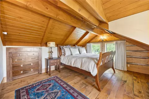 Bedroom - 27241 Deertrail Dr, Tehachapi, CA 93561 photo 6 of 7