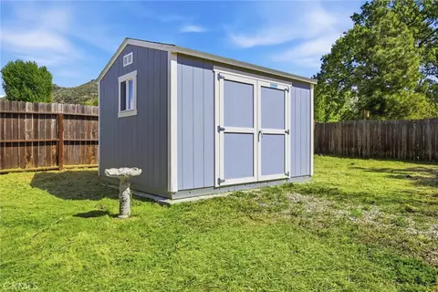 Exterior - 18110 Churchill, Tehachapi, CA 93561 photo 6 of 7