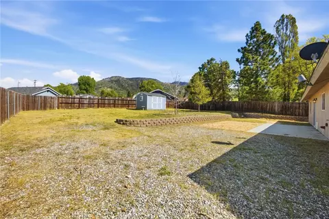 Exterior - 18110 Churchill, Tehachapi, CA 93561 photo 4 of 7