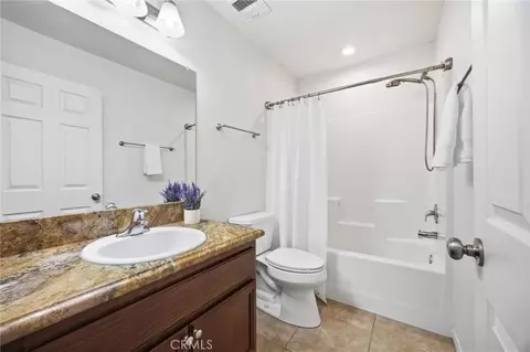 Bath - 18110 Churchill, Tehachapi, CA 93561 photo 2 of 2