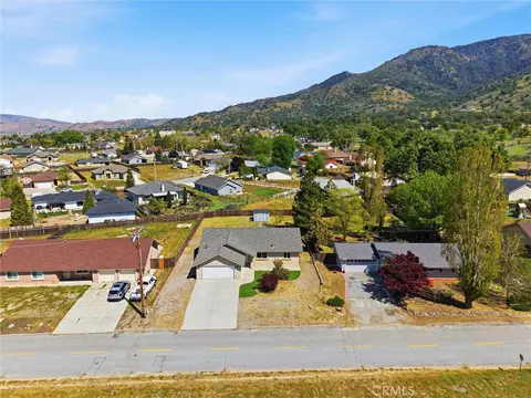 View/Area - 18110 Churchill, Tehachapi, CA 93561 photo 3 of 4