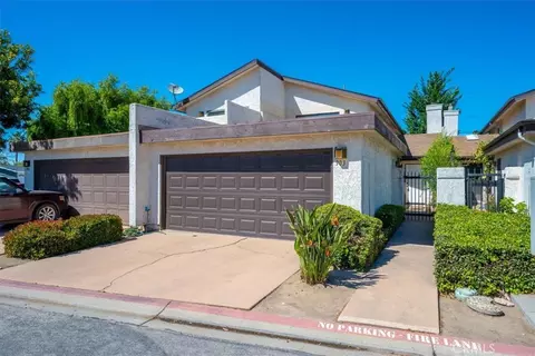 903 Queens Ct, Santa Maria, CA 93454