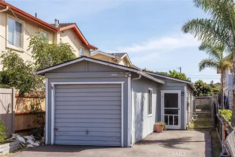 542 Manhattan, Grover Beach, CA 93433