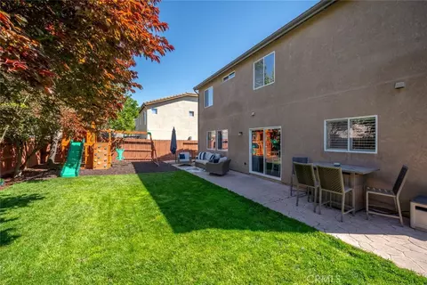 Exterior - 902 Larable Ct, Paso Robles, CA 93446 photo 7 of 9