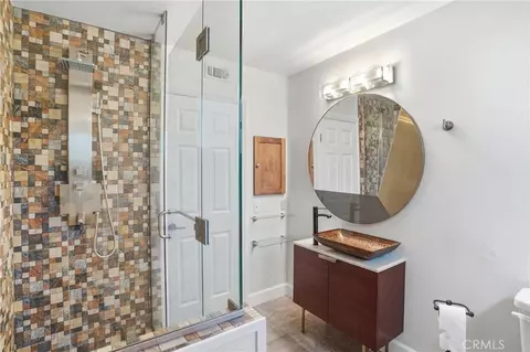 Bath - 1740 Westfield Rd, Paso Robles, CA 93446 photo 1 of 2