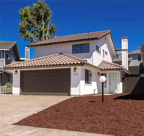 1935 Capistrano Ct, Grover Beach, CA 93433