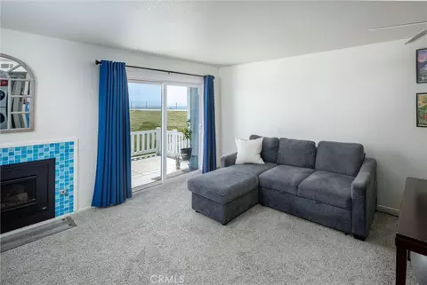Living - 320 Foothill Rd #7, Pismo Beach, CA 93449 photo 2 of 3