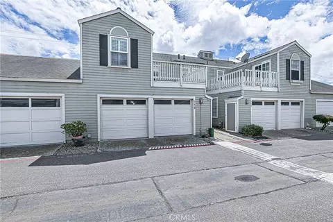 712 Pebble Bch, Santa Maria, CA 93454