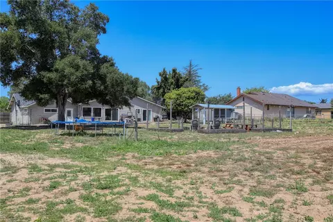 Exterior - 1041 Evergreen Way, Nipomo, CA 93444 photo 8 of 14