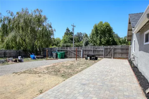 Exterior - 1041 Evergreen Way, Nipomo, CA 93444 photo 4 of 14
