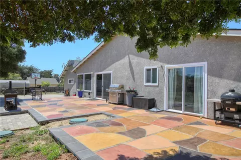 Exterior - 1041 Evergreen Way, Nipomo, CA 93444 photo 6 of 14