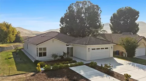 16120 Match Pointe Ct, Bakersfield, CA 93306