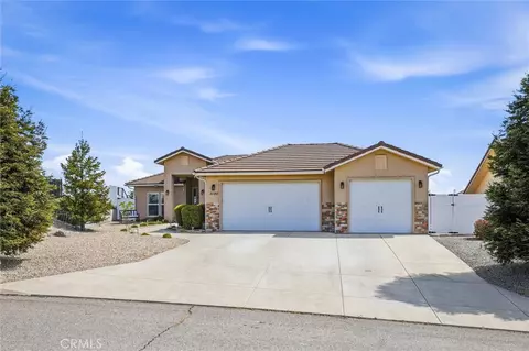 3180 Lakeside Vlg, Paso Robles, CA 93446