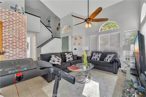 Entry Way - 43903 5th E, Lancaster, CA 93535 photo 4 of 4