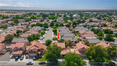 View/Area - 43903 5th E, Lancaster, CA 93535 photo 4 of 5
