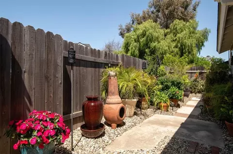 Exterior - 1444 Village Mdws, Lompoc, CA 93436 photo 4 of 11