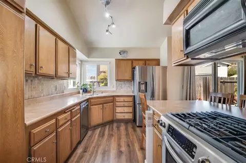 Kitchen - 1444 Village Mdws, Lompoc, CA 93436 photo 1 of 2
