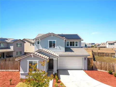 2203 N Laverne, Fresno, CA 93727