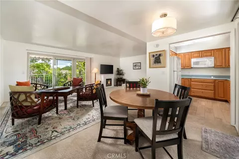 320 N Fairview Avenue 5, Goleta, CA 93117