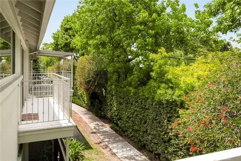 Exterior - 320 N Fairview Avenue 5, Goleta, CA 93117 photo 7 of 8