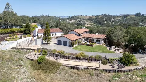 960 Buck Ridge Ln, Arroyo Grande, CA 93420