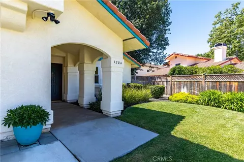 Exterior - 1204 Sunrise Ct, Paso Robles, CA 93446 photo 4 of 9
