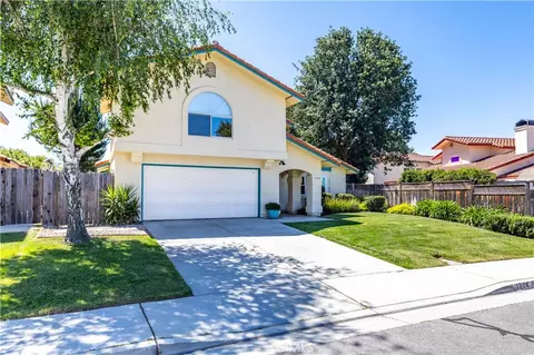 Exterior - 1204 Sunrise Ct, Paso Robles, CA 93446 photo 2 of 9