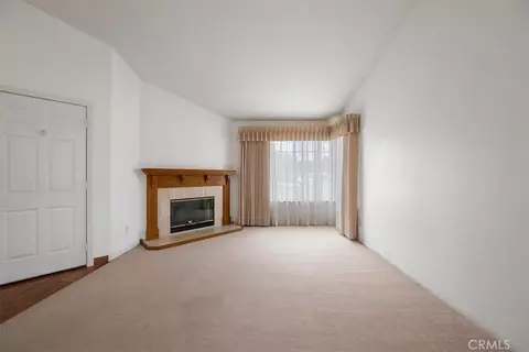 Living - 1340 Jason Dr, Lompoc, CA 93436 photo 2 of 3