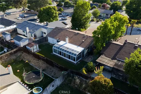 View/Area - 440 Helen St, Paso Robles, CA 93446 photo 2 of 7