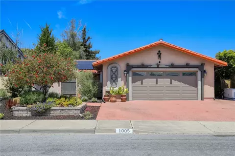 1005 Robin Cir, Arroyo Grande, CA 93420