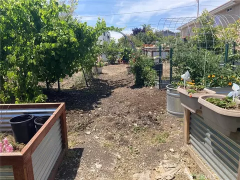 Exterior - 182 E Chestnut, Nipomo, CA 93444 photo 10 of 16