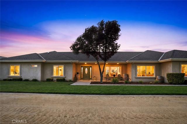 220 Cook Ct, Templeton, CA 93465