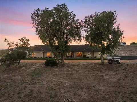 Exterior - 220 Cook Ct, Templeton, CA 93465 photo 8 of 8