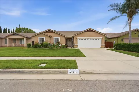 Exterior - 3728 E School, Visalia, CA 93292 photo 2 of 5