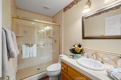 Bath - 640 Black Ridge Ln, Nipomo, CA 93444 photo 4 of 5