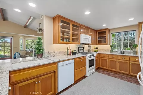 Kitchen - 640 Black Ridge Ln, Nipomo, CA 93444 photo 3 of 5