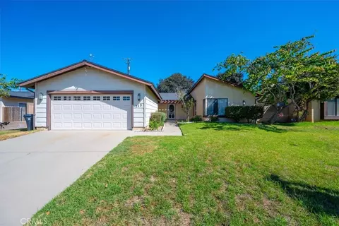 715 Vickie Ave, Santa Maria, CA 93454