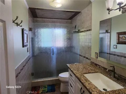 Bath - 1612 Laurel Ave, Solvang, CA 93463 photo 2 of 3