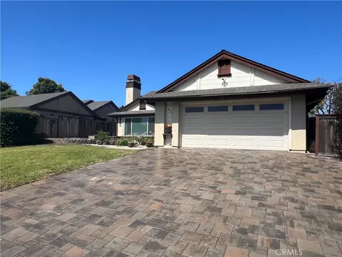 833 Escuela Ct, San Luis Obispo, CA 93405