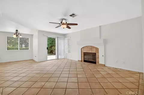 Living - 521 Brookside Dr, Lompoc, CA 93436 photo 5 of 7