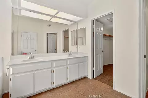 Bath - 521 Brookside Dr, Lompoc, CA 93436 photo 3 of 5